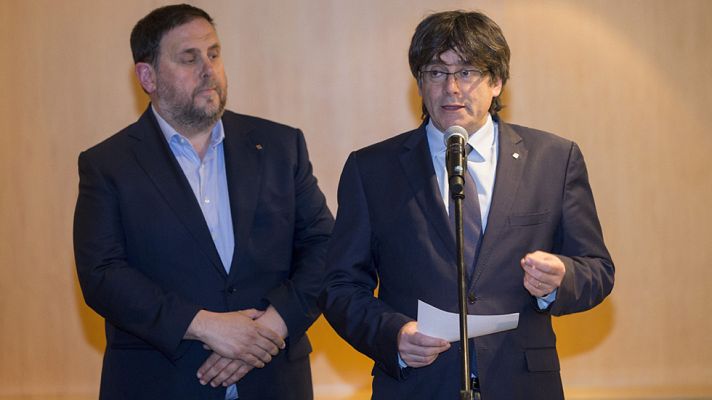 Telediario 1 - Puigdemont rechaza ir al Congreso sin un acuerdo previo con el Gobierno sobre el referéndum