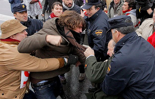 Telediario 1 - Telediario en 4' - 08/02/09