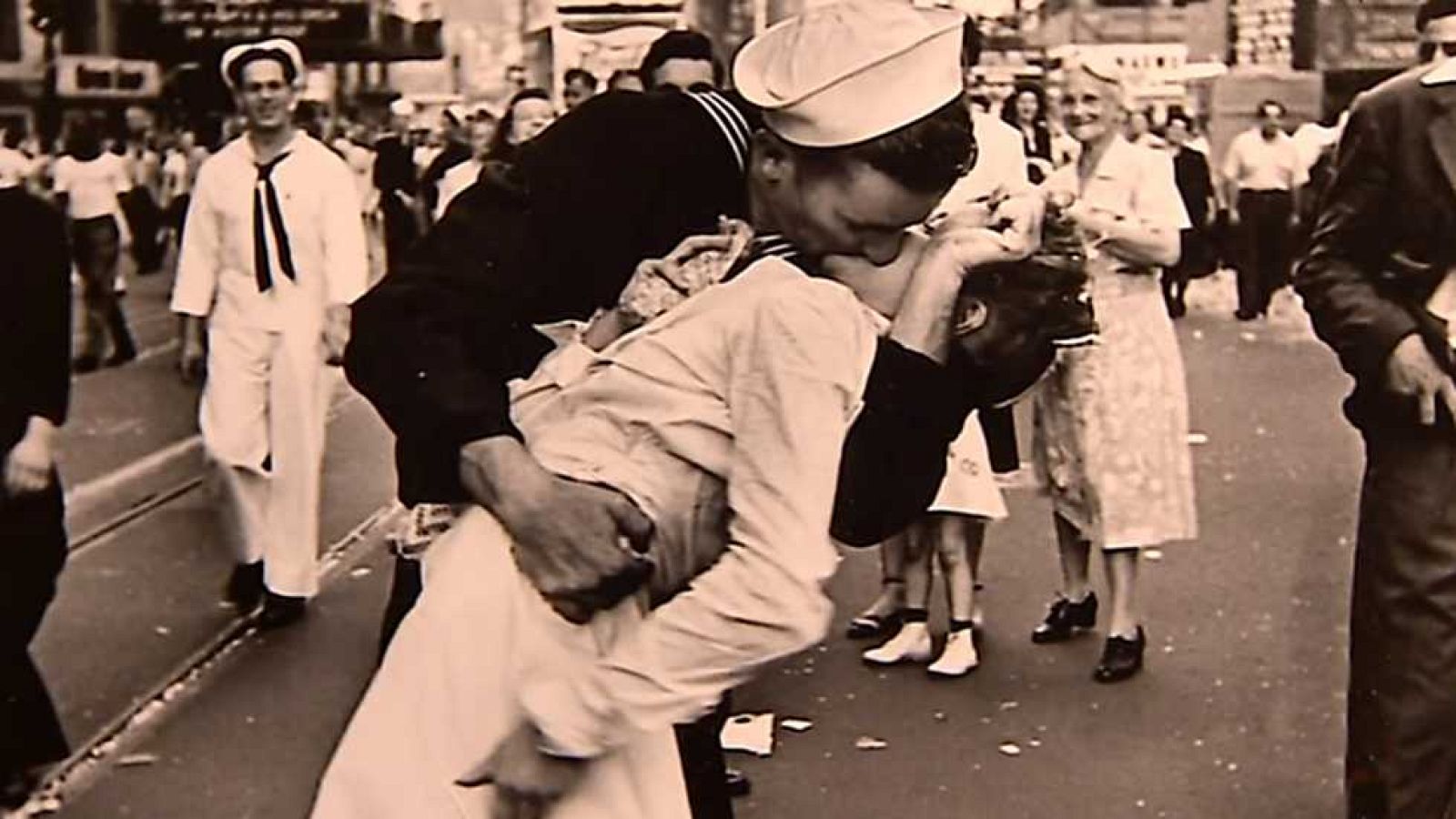 Zoom Net - Transmissions, Leica, Injustice 2 y Way of Redemption - ver ahora