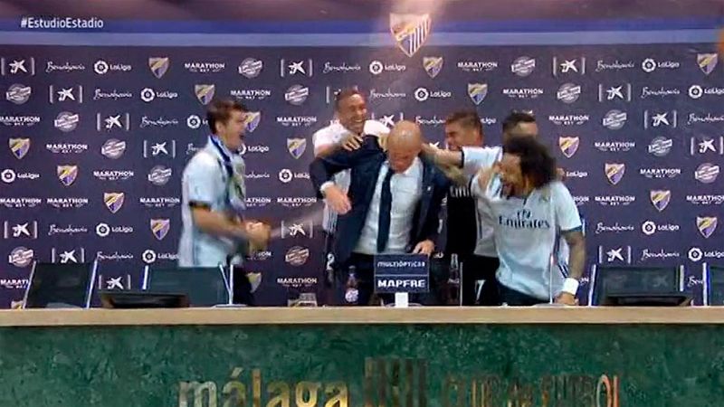 Zidane se lleva una sorpresa en la rueda de prensa