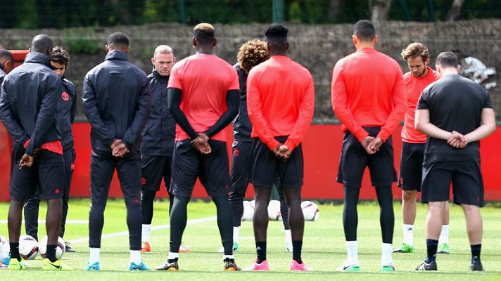 Telediario 1 - El mundo del deporte reacciona y condena también el atentado de Manchester