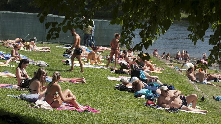 El tiempo - Los termómetros volverán a subir en gran parte del interior y viento y olas afectarán a Cádiz