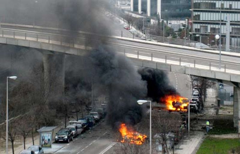 El coche bomba utilizado por ETA en Madrid fue robado en Navalagamella, a 50 kilómetros