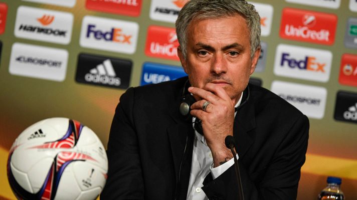 Telediario 1 - Mourinho: "Cambiaríamos esta Copa por la vida de las víctimas"