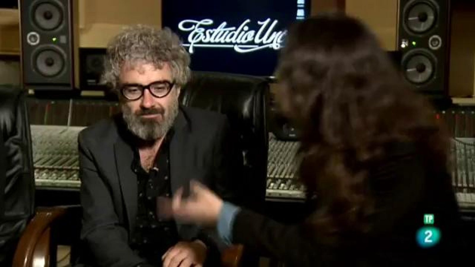 Atención Obras - León Benavente reedita "2"