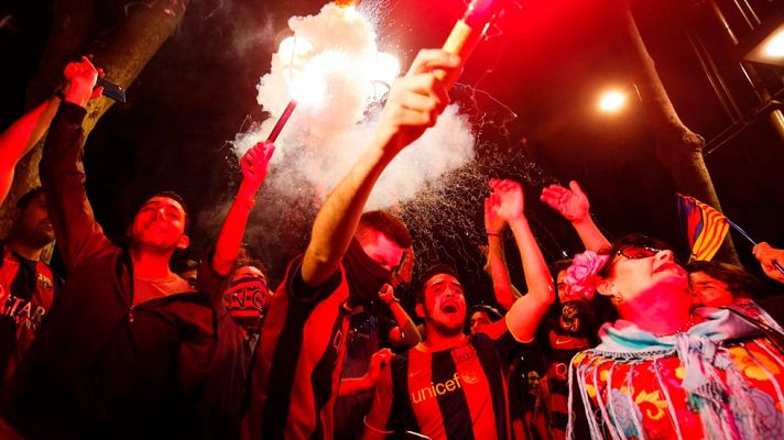  - La afición azulgrana celebra la 29ª Copa en Canaletas