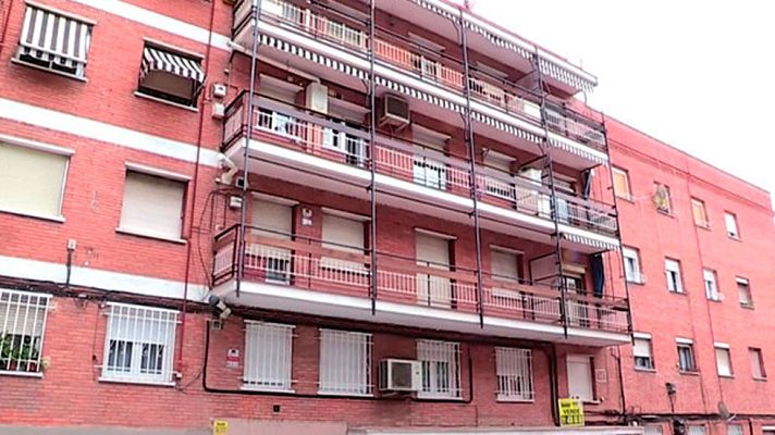 Telediario 1 - En las últimas horas tres mujeres han sido asesinadas en nuestro país