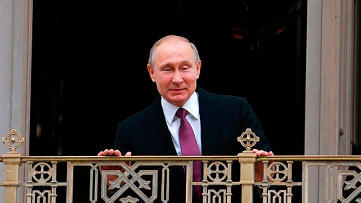 Telediario 1 - En Moscú han salido a la calle miles de ciudadanos para manifestarse contra la orden dada por Putin de demoler ciertas las viviendas