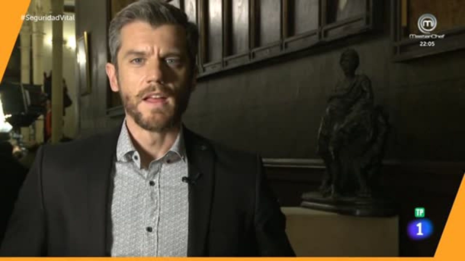 'Cuestionario' - Gonzalo Trujillo