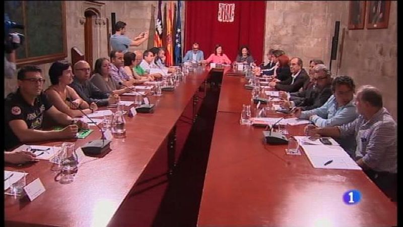 El Govern convocarà oposicions per cobrir 7.700 llocs de feina públics