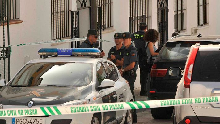 Telediario 1 - Detenido por matar a su bebé en Cádiz y agredir a la madre