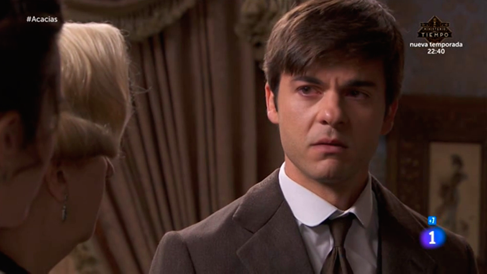 Acacias 38 - Simón cuenta que el barco de Elvira se ha hundido