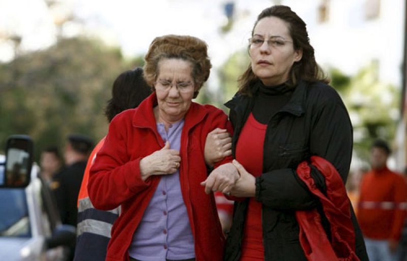 En Sevilla una mujer muere acuchillada presuntamente por su marido | Ver