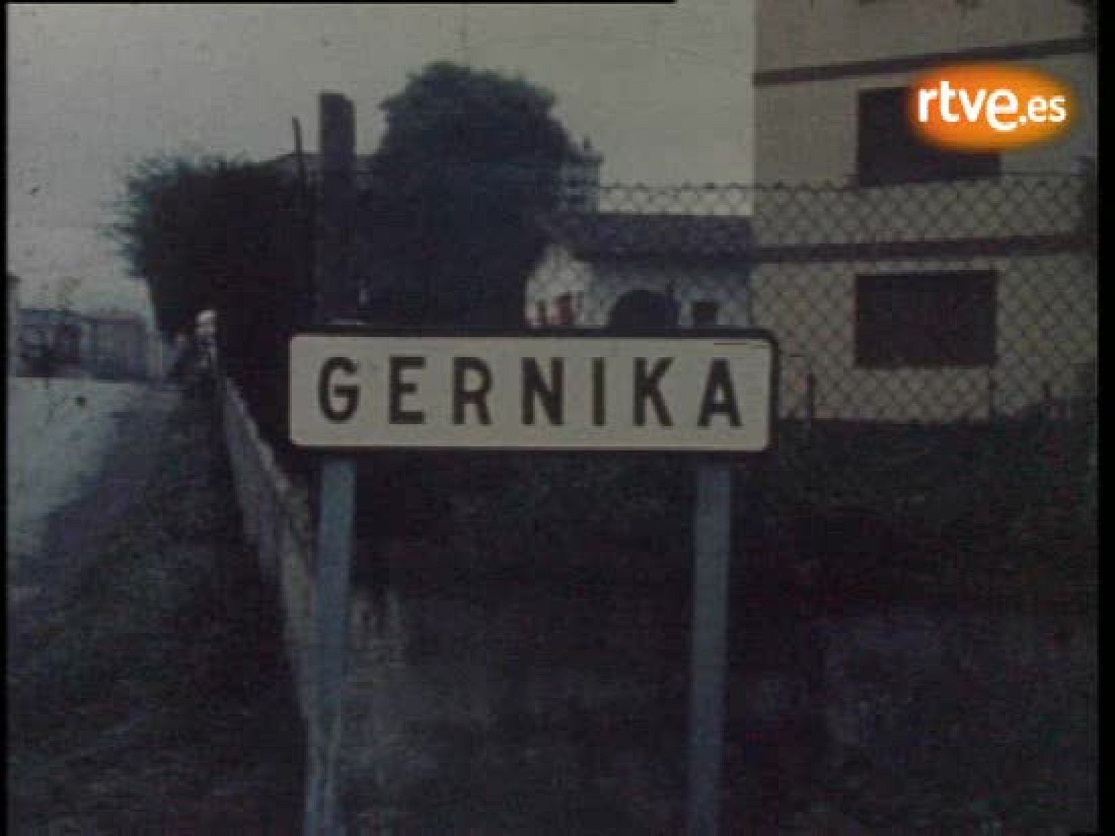 Informe semanal - Reportaje de 1980 sobre las raíces de la autonomía vasca | Ver