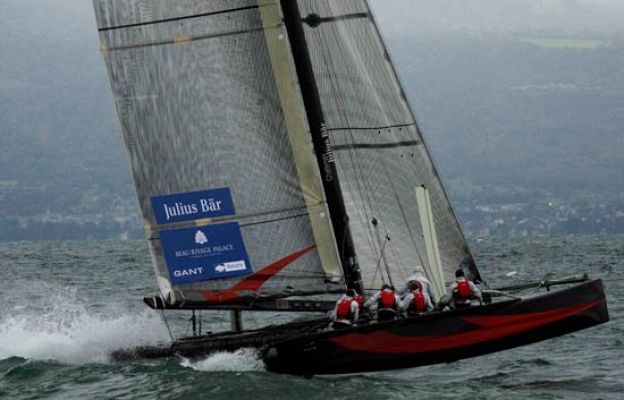  - El Alinghi vence en Auckland
