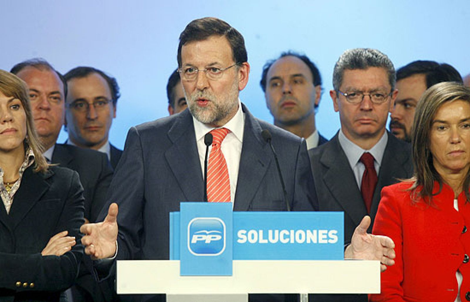 Telediario 1 en cuatro minutos - 11/02/09 | Ver