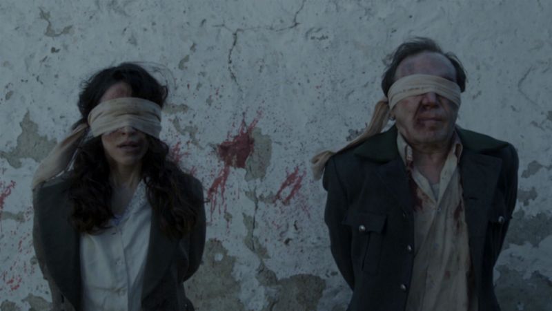 El Ministerio del Tiempo - Lola y Ernesto en el pared�n de fusilamiento