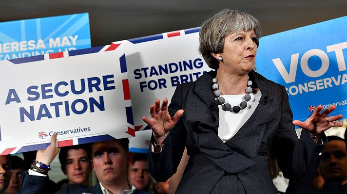 Telediario 1 - La seguridad se aúpa como el gran asunto de la campaña electoral en Reino Unido