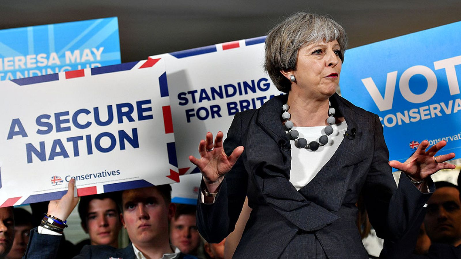 La seguridad se aúpa como el gran asunto de la campaña electoral en Reino Unido