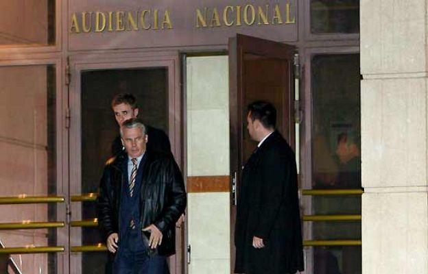 Telediario 1 - Telediario en 4' - 12/02/09