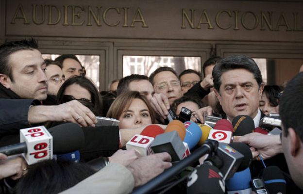 Telediario 1 - Telediario en 4' - 12/02/09