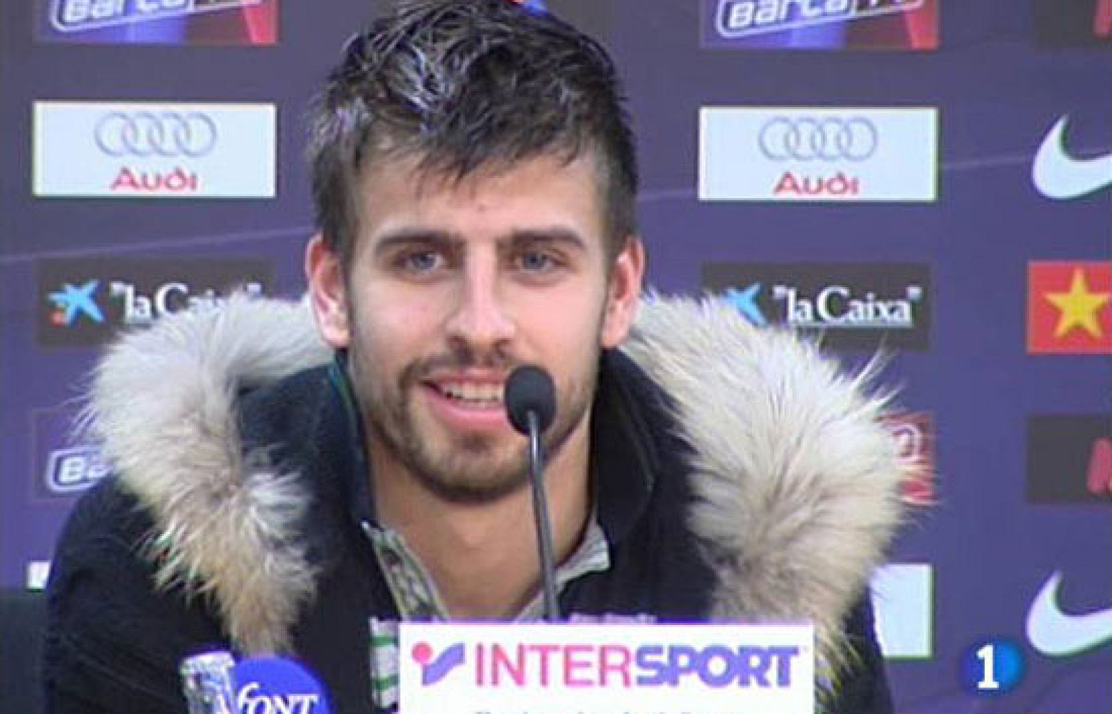 Piqué se ha estrenado con la 'roja' aprobando el examen con notable. El catalán se ha mostyrado muy contento con su debut