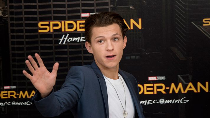 Telediario 1 - Tom Holland y Zendaya presentan 'Spider-Man: Homecoming' en Madrid