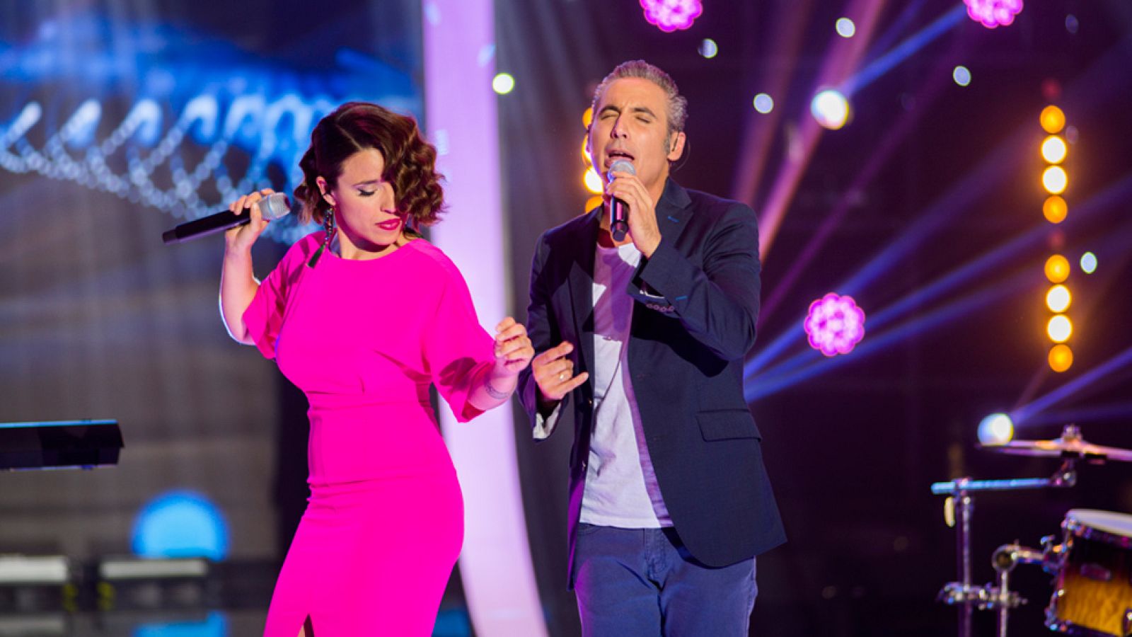 Fantastic Duo - Pitingo y Macarena Fernandez interpretan "A puro dolor"