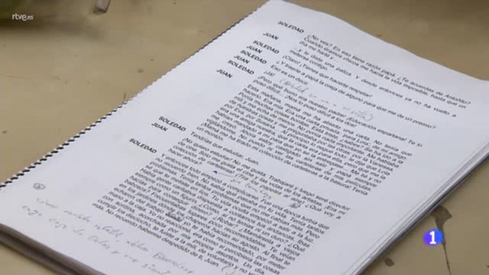 "Lola en soledad", la historia real de un transexual, sube al escenario del teatro en Sevilla | Ver