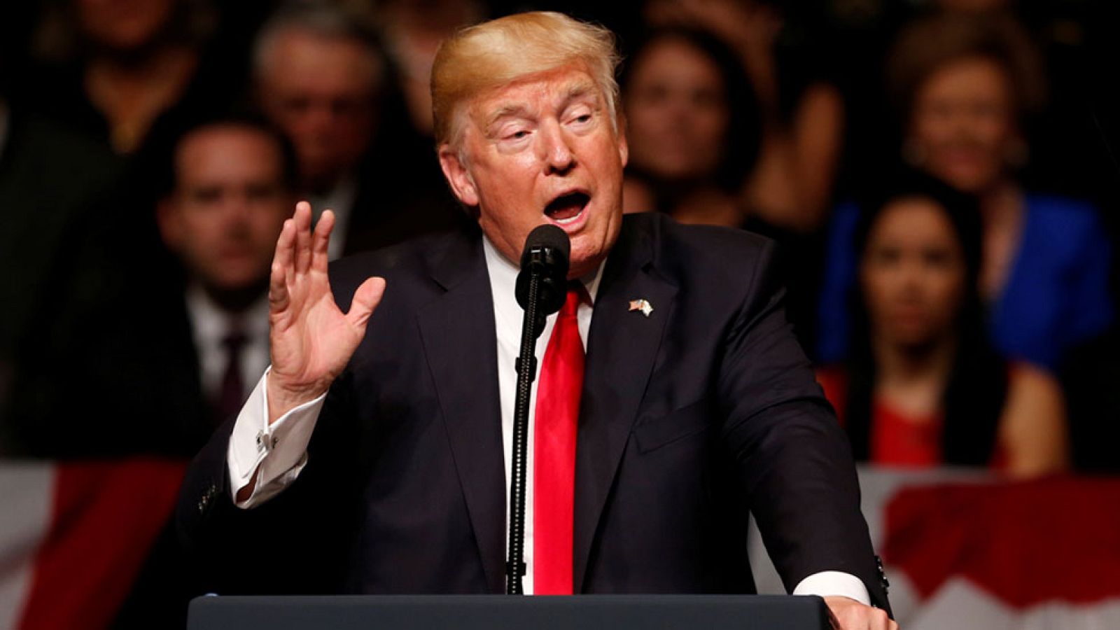 Trump anuncia cambios en el deshielo con Cuba emprendido por Obama | Ver