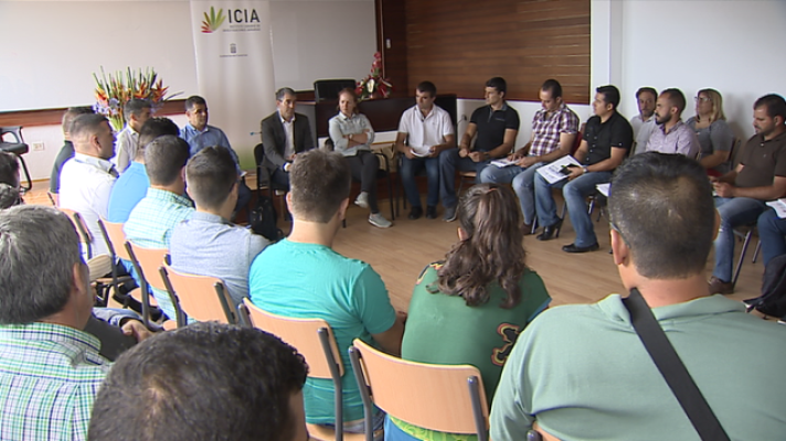  - Jóvenes sector primario