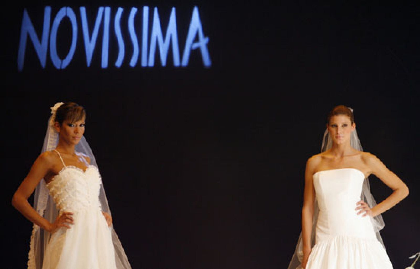 La incertidumbre económica provoca que el número de bodas en España haya bajado | Ver