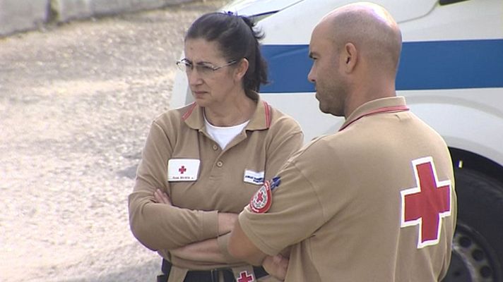 Telediario 1 - Equipos de psicólogos y sanitarios atienden a las personas afectadas por los incendios de Portugal