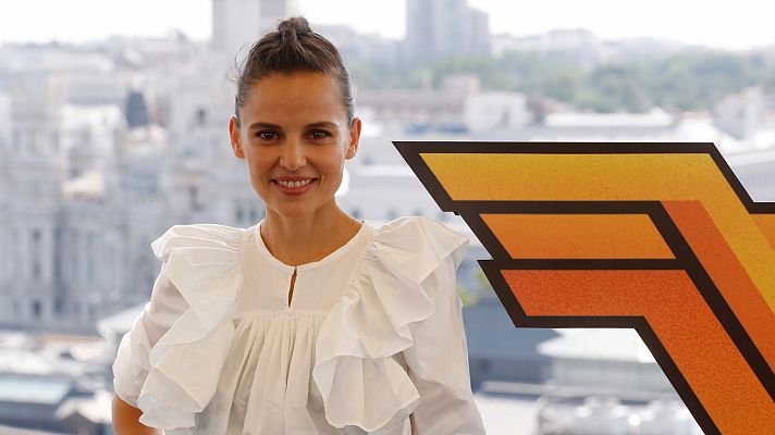 Cultura en Rtve.es - Elena Anaya: "Todo lo que hace Wonder Woman, lo hace por amor"