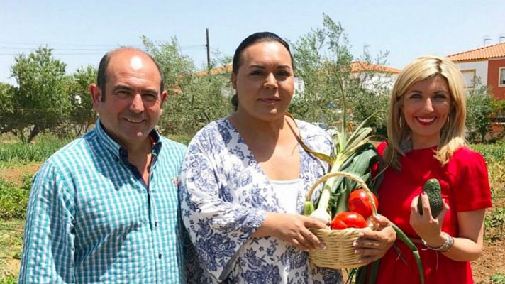 Aquí la Tierra - Cocinamos calabacines rellenos con Falete