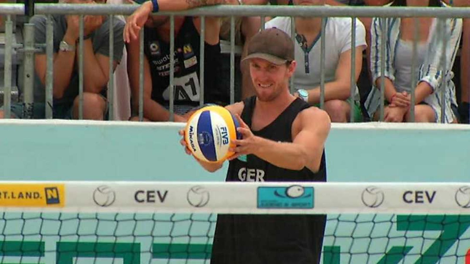 Voley playa - 'Masters CEV 2017' 2ª Semifinal Masculina, desde Baden (Austria) - ver ahora
