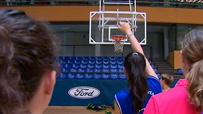 "El éxito de la selección se contagia a las niñas" | Ver