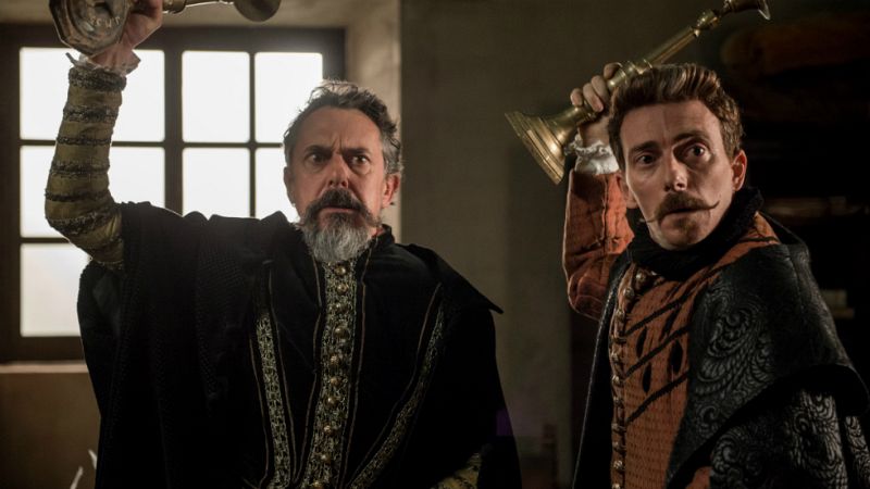 El Ministerio del Tiempo - Amelia da una lecci�n a Cervantes y a Lope de Vega