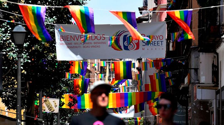 Telediario 1 - La plaza Pedro Zerolo será testigo del pregón del Orgullo que dará el pistoletazo de salida al World Pride