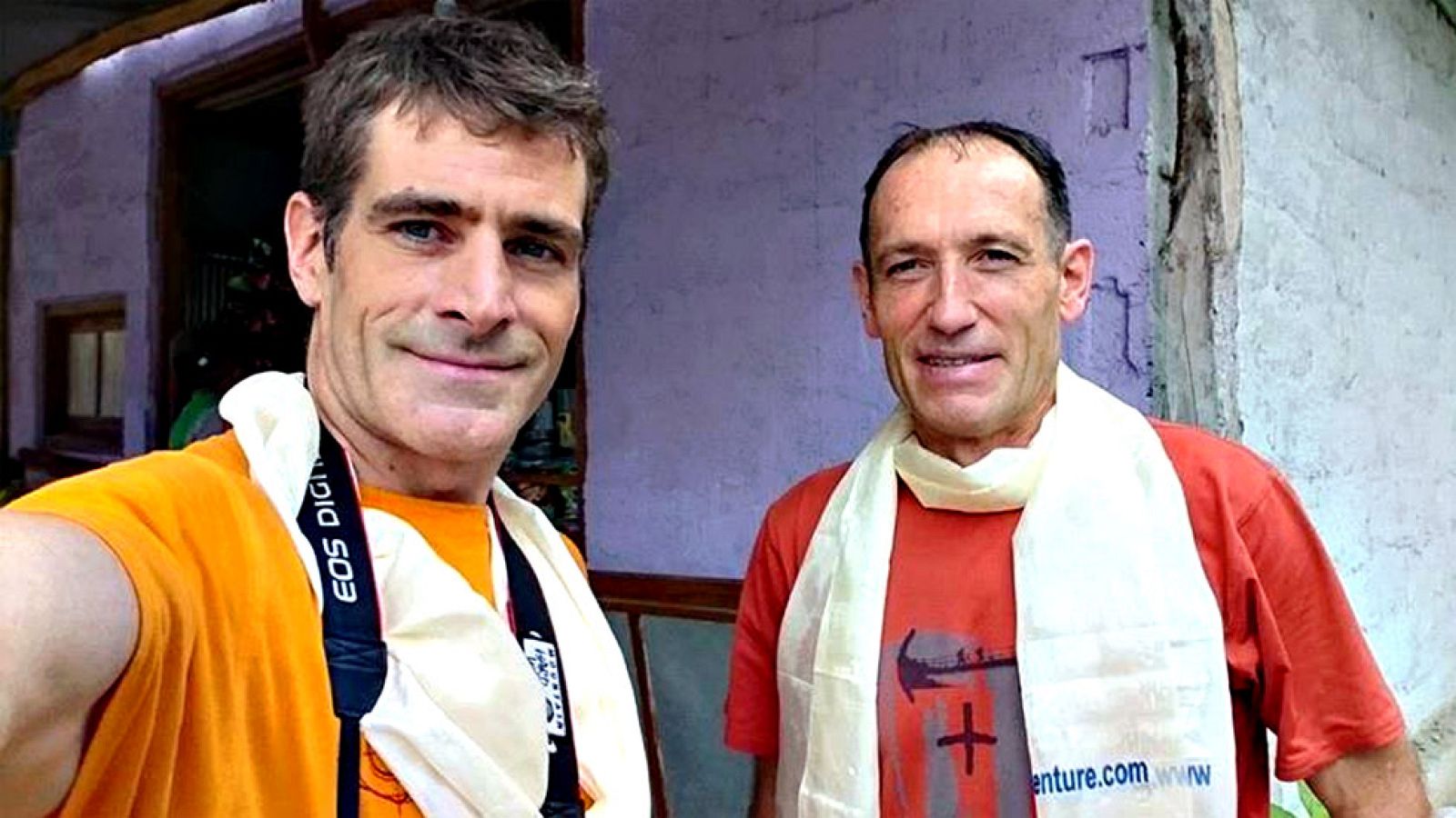 El helicóptero de rescate ha confirmado la desaparición de Alberto Zerain y Mariano Galván en el Nanga Parbat (8.125 metros) tras detectar una avalancha sin supervivientes en la zona.