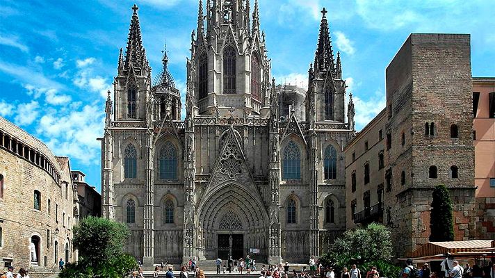 Telediario 1 - La CUP pide expropiar la catedral de Barcelona para hacer una escuela de música