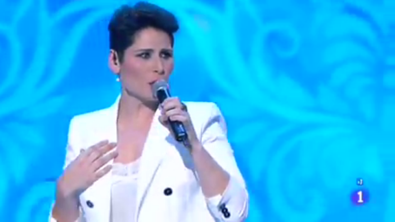 No es un s�bado cualquiera - Rosa L�pez interpreta 'Por fin pienso en mi'