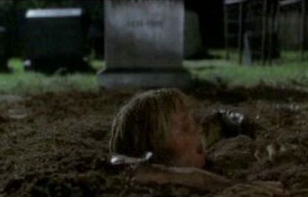 tres14 - Salir vivo de un ataúd