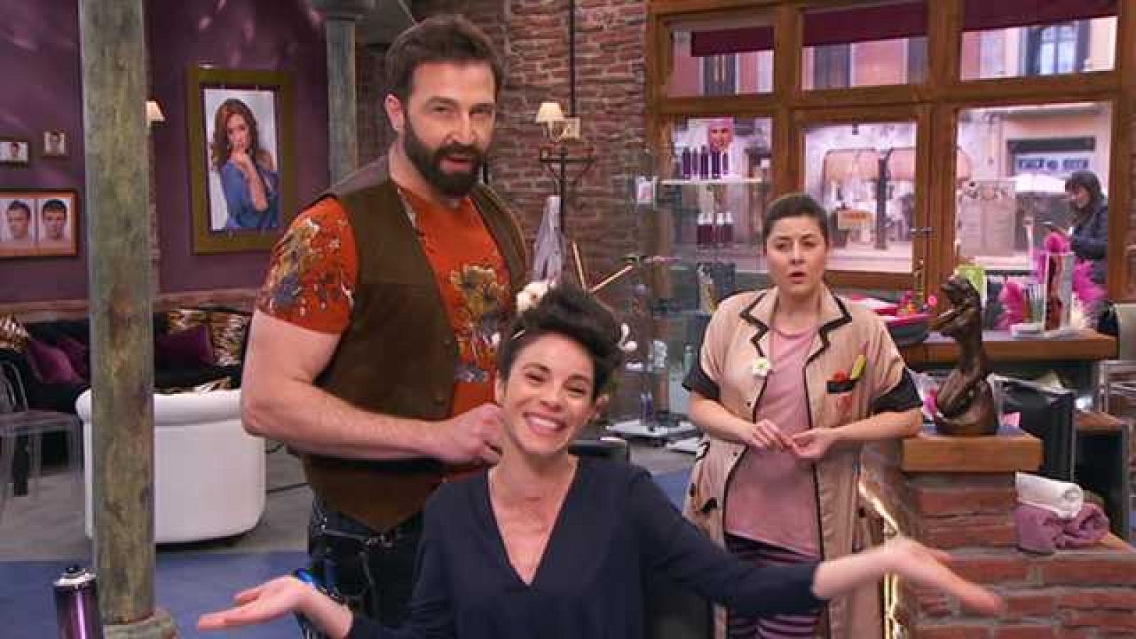 La Peluquería - El peinado de Rebeca - ver ahora