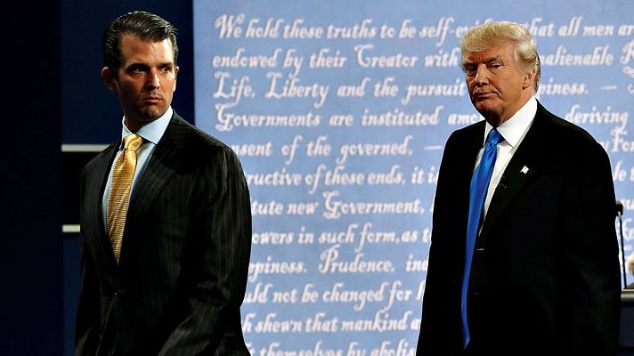 Telediario 1 - Trump Jr. aceptó el ofrecimiento de información sensible rusa sobre Clinton: "Me encanta"