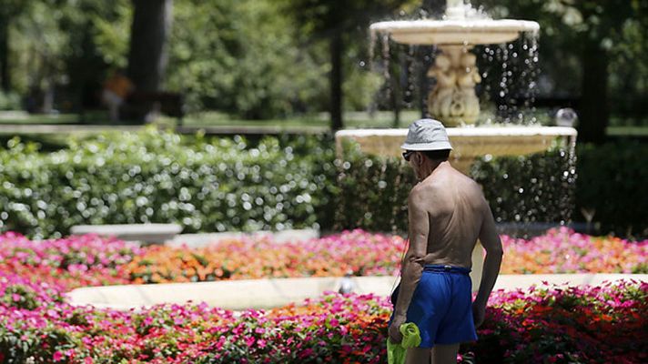 El tiempo - Las altas temperaturas ponen a 27 provincias en riesgo