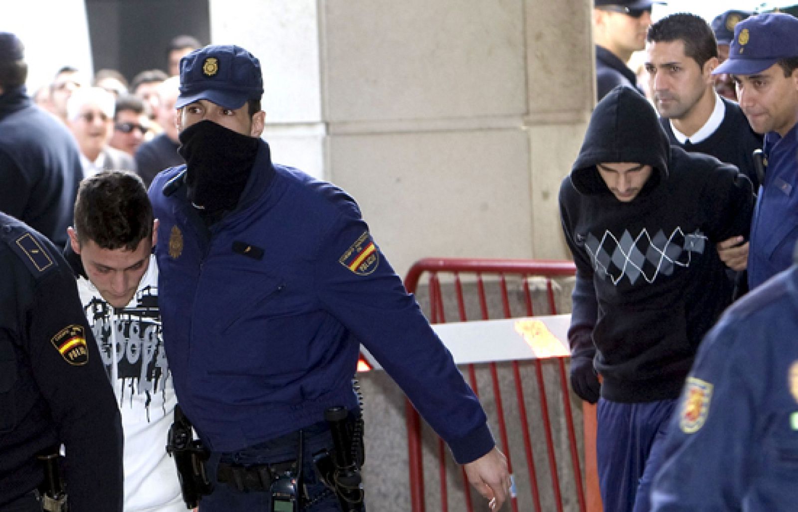 Miguel Carcaño, el ex novio y presunto asesino de la joven Marta del Castillo ha empezado ya a declarar ante el juez | Ver