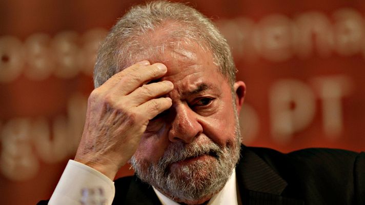 Telediario 1 - Lula, condenado a nueve años y medio de prisión por corrupción