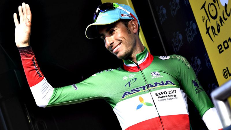 El ciclista sardo del Astana, segundo en la general del Tour 2017, reconoce la decepcin que supuso perderse el Giro del centenario y asegura que en la Grande Boucle prefiere ir "da a da".