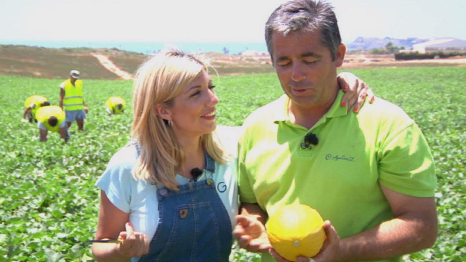Melones junto al mar